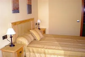 Hotel Playamarina 2*